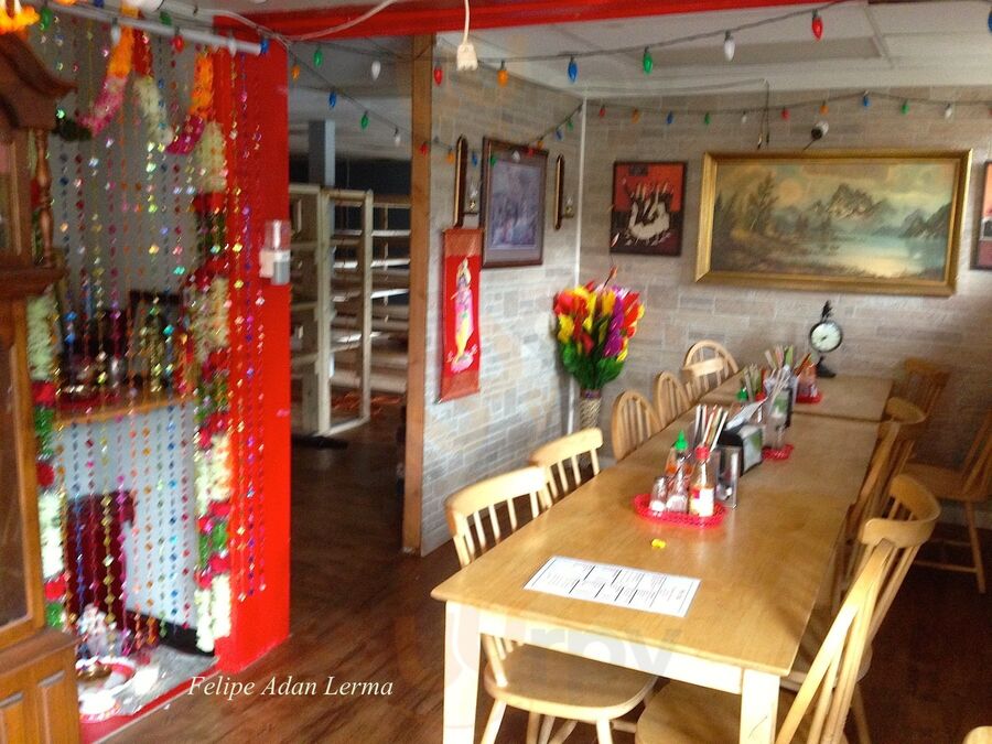 Dharshan Namaste Asian Deli