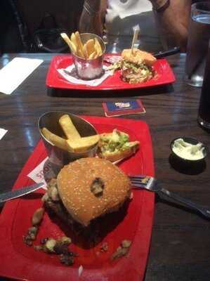 Red Robin Gourmet Burgers