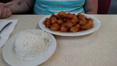 Main Moon Restaurant