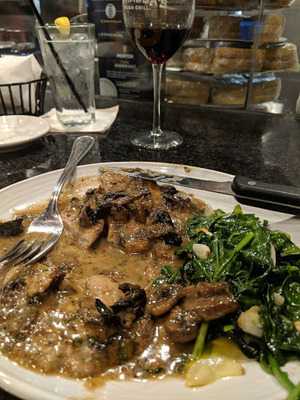 Yanni's Greek Express & Taverna