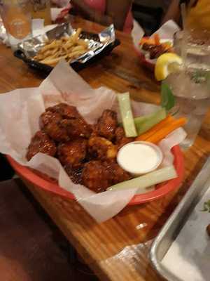 Brickhouse Grille & Tavern