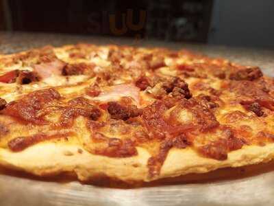 Captain's Sports Lounge