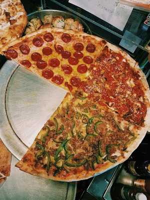 Rodolfo's Pizza And Restaurant