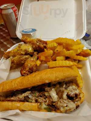 Family Wings & Philly