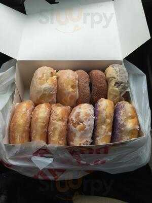 Mr. Ronnie's Famous Hot Donuts