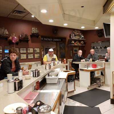 Deising's Bakery, Restaurant, And Catering