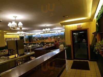 Shady Glen Dairy Store - East