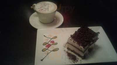 Charlie Gitto's From The Hill