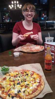 Pizzarev Thousand Oaks