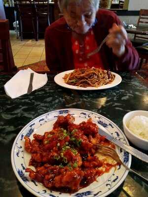 Shanghai Chinese Restaurant