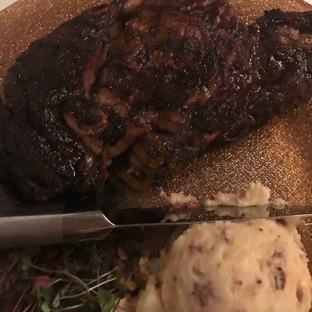 523 Tap And Grill