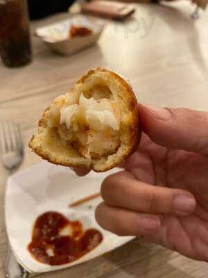 The Slummin' Gourmet