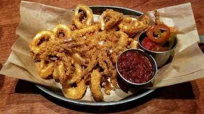 Brick House Tavern + Tap