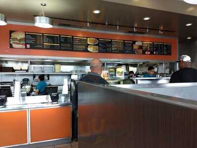 Nation's Giant Hamburgers & Great Pies