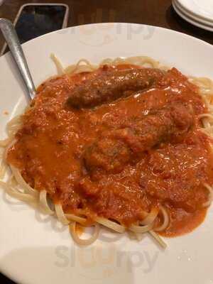 Enzo's Ristorante & Pizza