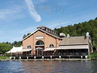 Ole Savannah Southern Table & Bar