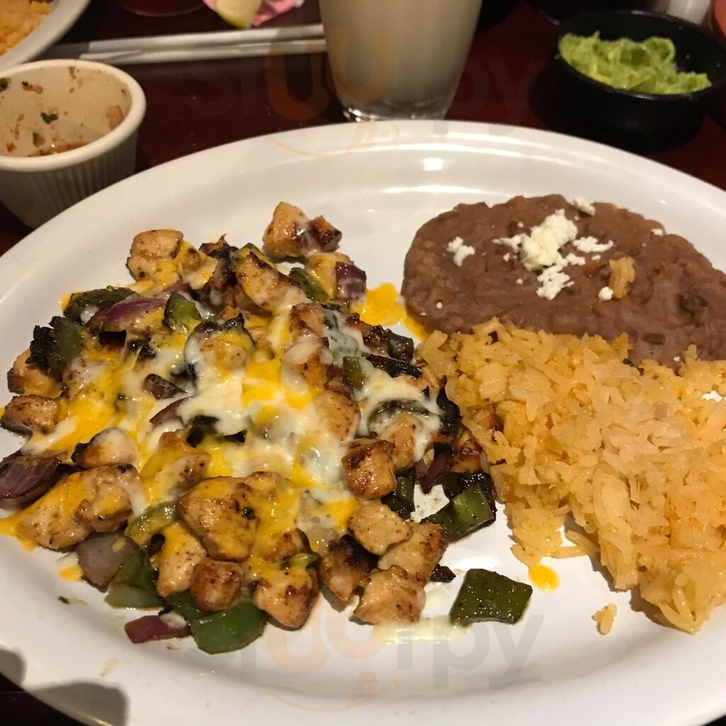 El Maguey Mexican Grill