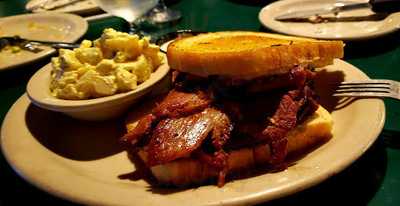 Smitty's Food & Drink