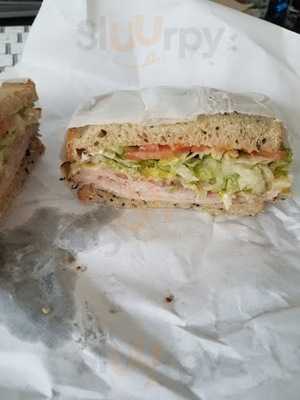 Between Rounds Bakery Sandwich Cafe