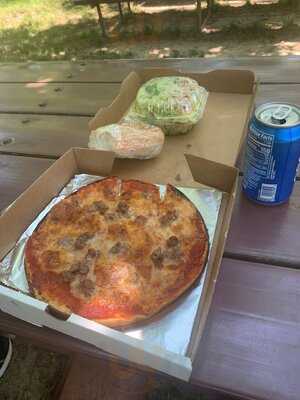 Rich & Charlie's Pizza