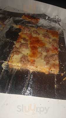 Rich & Charlie's Pizza