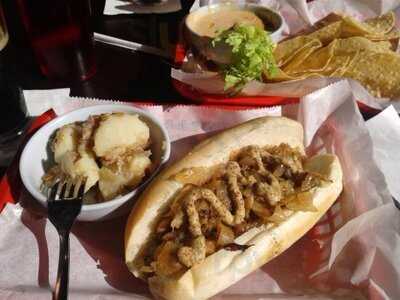 Zinger's Burgers N Wings