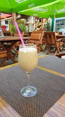 The Corner Bar & Grill