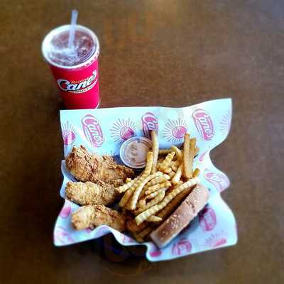 Raising Cane's Chicken Fingers