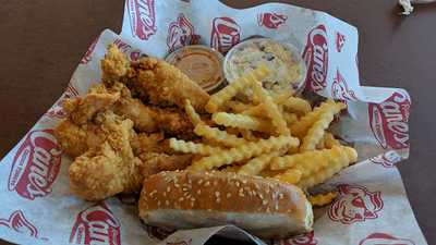 Raising Cane's Chicken Fingers