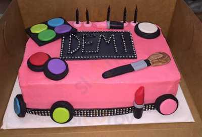 Pinocchio's Pizza Playhouse