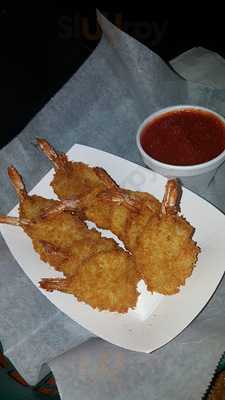 Dave's World Famous Bar