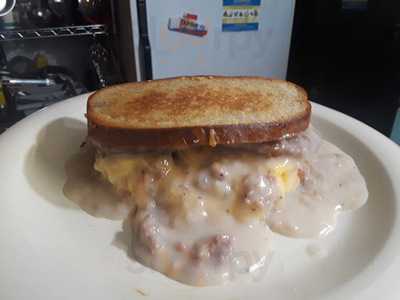 Momma Shelly's Family Cafe