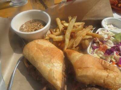 Bj's Restaurant & Brewhouse