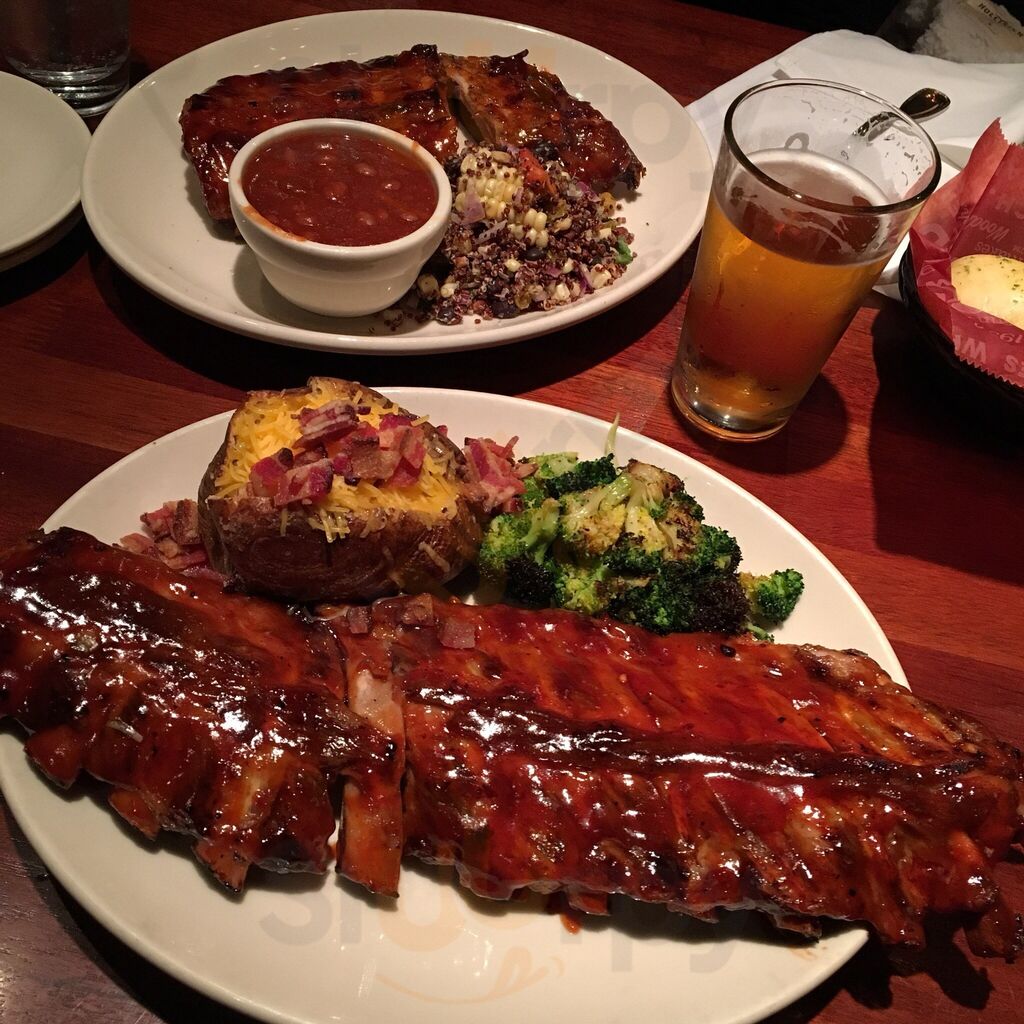 Wood Ranch Bbq & Grill