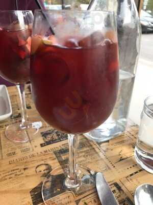 Gustazo Cuban Restaurant And Cafe