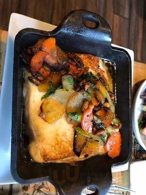 Gustazo Cuban Restaurant And Cafe