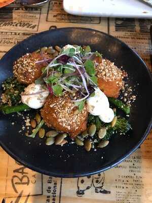 Gustazo Cuban Restaurant And Cafe