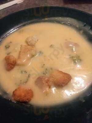 Mackenzie River Pizza Grill & Pub