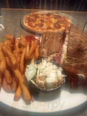 Mackenzie River Pizza Grill & Pub