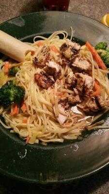 Mackenzie River Pizza Grill & Pub