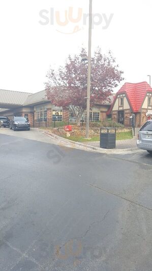 Truett's Chick-fil-a