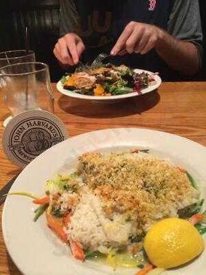 John Harvard's Brew House