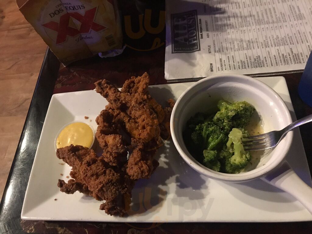 Huntington Ale House