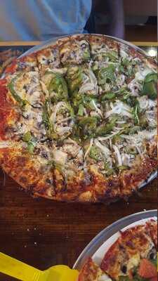 Village Pizza And Pub