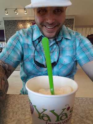 Ya Ya's Frozen Yogurt