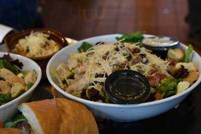 Caruso's Sandwiches And Artisan Pizza