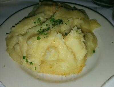 Lefty's Lobster & Chowder House