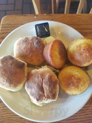 Cracker Barrel Old Country Store