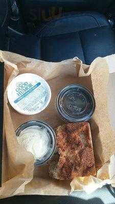 Famous Dave's Bar-b-que