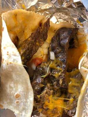 Jesse's Taqueria & Bakery